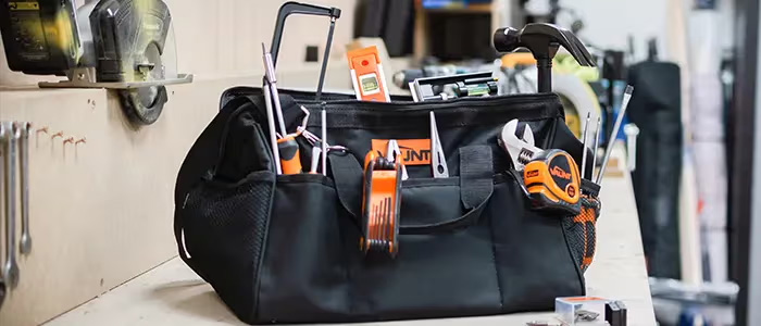 Image of a vaunt bag that has multiple hand tools in it