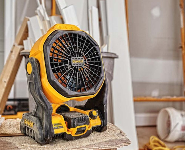Top 10 Things Every Tradesperson Needs to Stay Cool This Summer